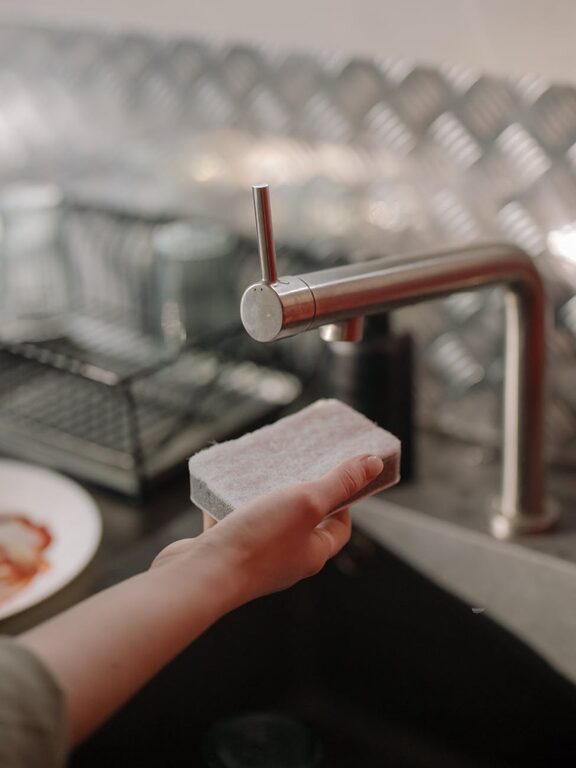 Easy Tips and Tricks to Simplify Dinner Cleanup